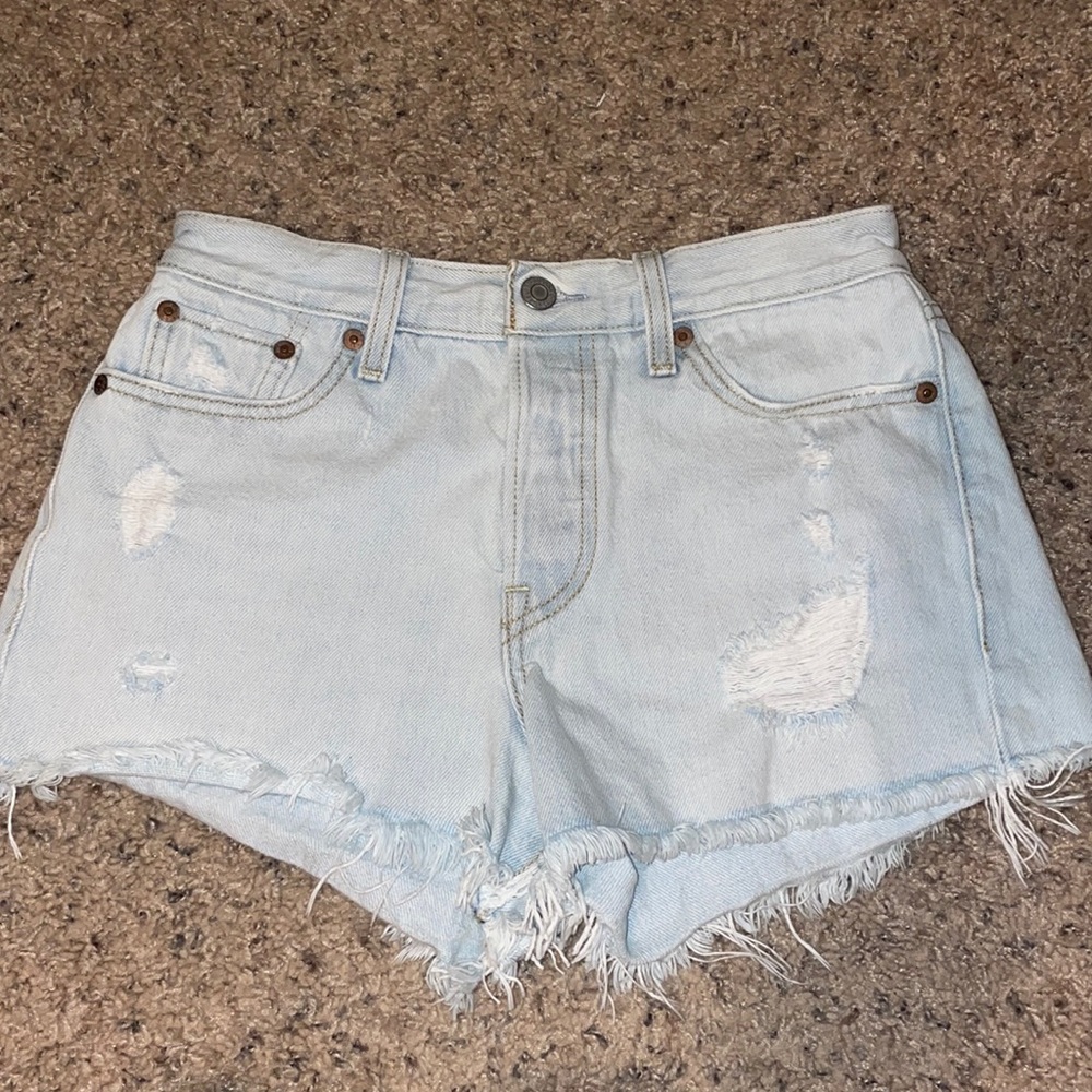 Levi’s shorts